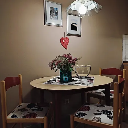 37 Sonnenwald Apartment
